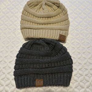 C.C Knit Beanie Set - Tan and charcoal gray